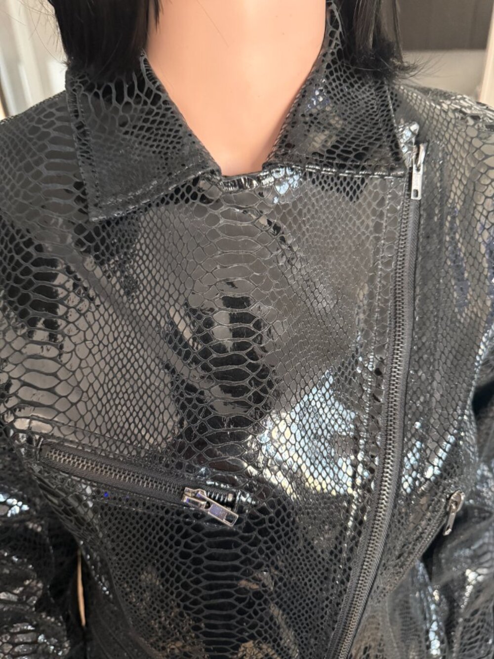 CACHE Exotic Black Snakeskin Leather Biker Jacket | REAL SHOWSTOPPER! | L | EUC - Picture 6 of 14